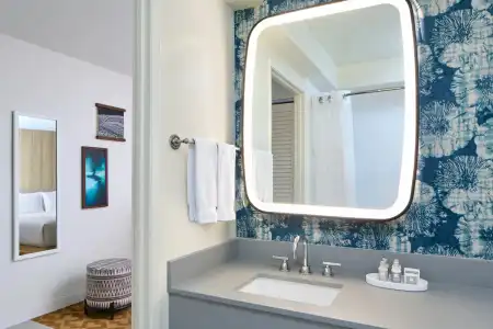 Waikiki Malia - 32