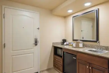 Hampton Inn & Suites Florence-North-I-95 - 61