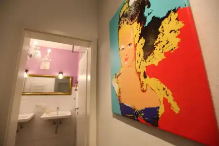 Old Kings Design Hostel - 10