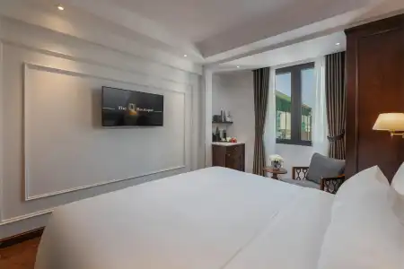 Hanoi Era - 28