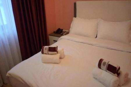 Connect Bar  Terrace - 1