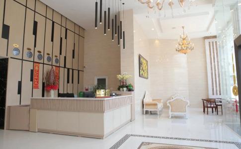 Hoang Minh Chau Ba Trieu - 3