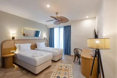MiraMar Luxury Residences - 21