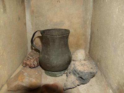 Amphora - 121