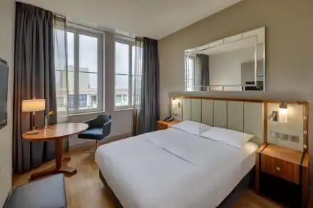 Hilton Cologne - 34