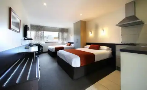 429 Apartments and Suites - 103
