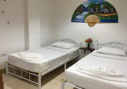Living Room Guesthouse - 2