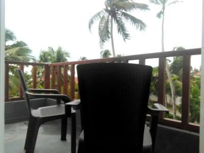 Star White Negombo - 35