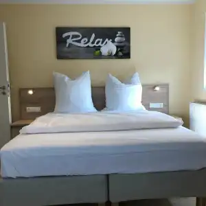 Select Suites & Aparts - 60