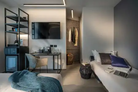 J44 Lifestyle - 5