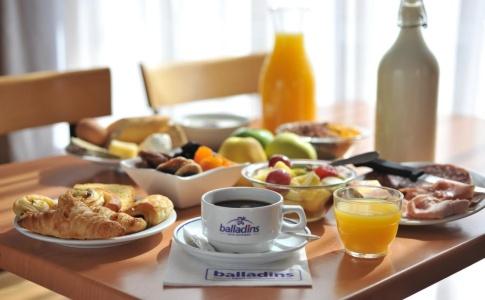 Kyriad Direct Dijon Nord - 11