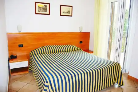Salerno - 3