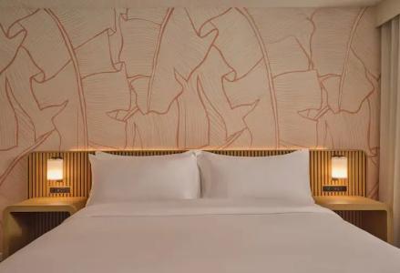 The Ambassador of Waikiki, Tapestry Collection by Hilton - 32