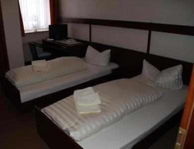 Einfelder Hof Garni - 32