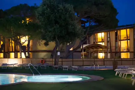 Canado Club Family Village - 16