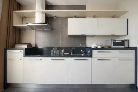 12th Floor Apartments - 83