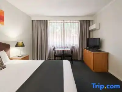 Abode Tuggeranong - 32