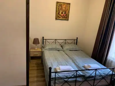 Shara Talyan 8/2 Guest House - 8