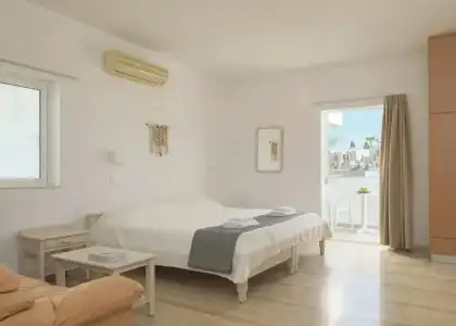 Reina Apartments - 20