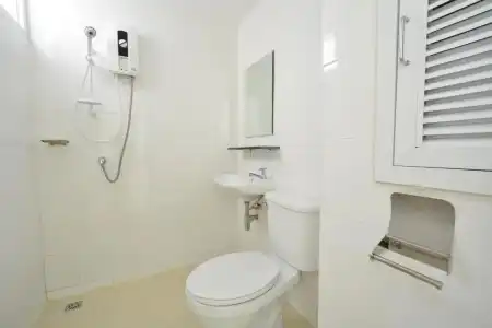 42 Place Service Apartment - 23