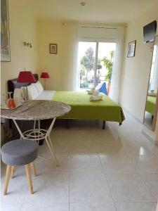 Alexandra Sitges - 2