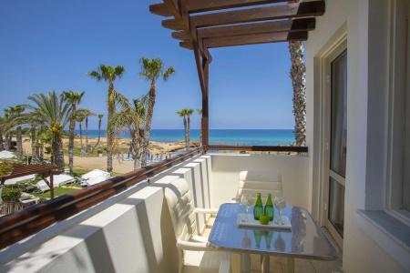 Louis Althea Beach - 14