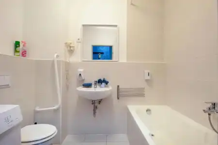 Prince Apartments - 63