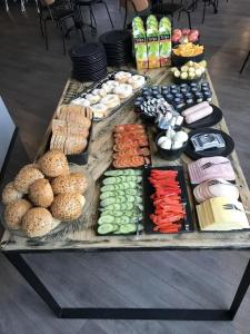 Akureyri Hostel - 10