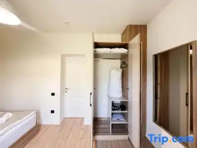 Motives Inn - 134