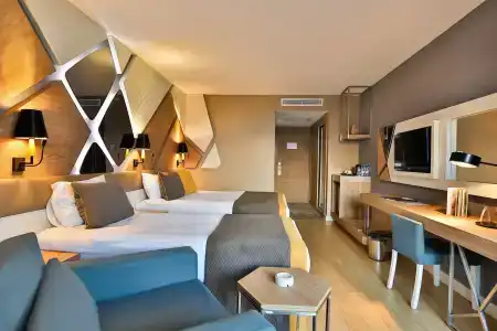Saturn Palace Resort - 3