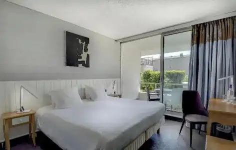 Hôtel Point France - 64