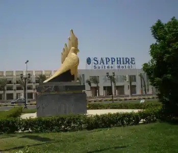 Golden 5 Sapphire Suites - 0