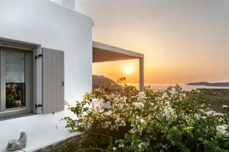 White Tinos Luxury Suites - 141