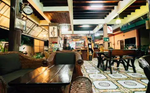 Noble Night Guesthouse Kanchanaburi - 10