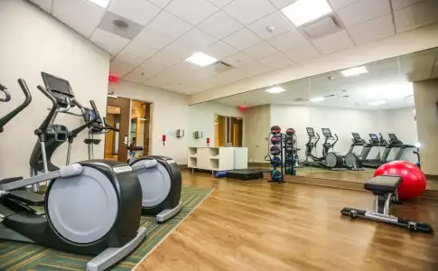 Holiday Inn Express & Suites Charlotte - South End by IHG - 14