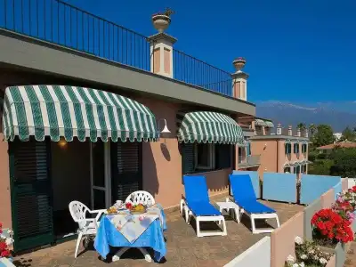 Orizzonte - 16