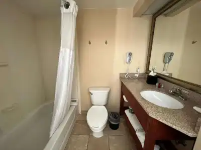 Baymont Inn & Suites by Wyndham Tempe University/Phoenix - 10