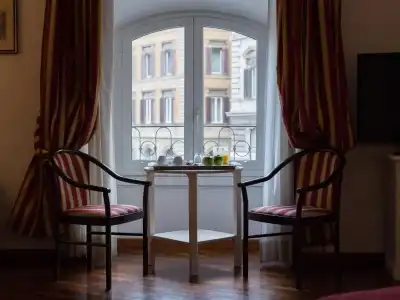 Inn Rome Rooms & Suites - 27