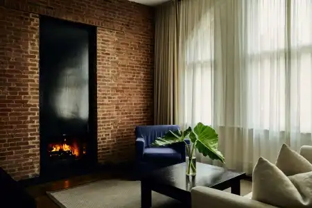 The Mercer - 13