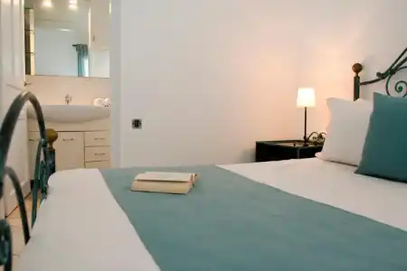 Vithos Seaside Aparthotel - 84