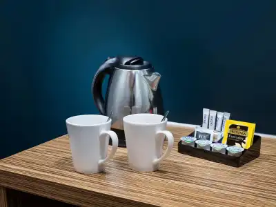 Travelodge London Park Royal - 25