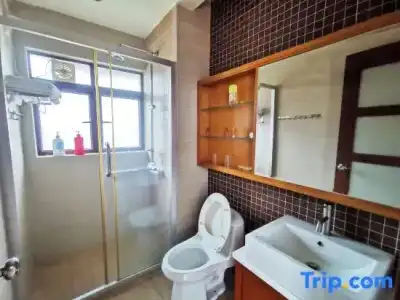 Tranquil Shores Holiday Apartments - 253