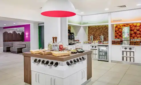 Hampton by Hilton Bristol City Centre - 7