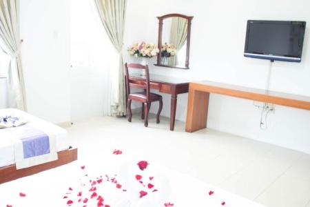 Hoa Phat & Apartment - 55