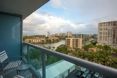 Doubletree Resort by Hilton Hollywood Beach - 8