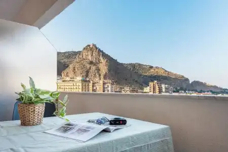 Marbela Apartments & Suites - 168