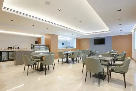 Arcadia Apartments - 16