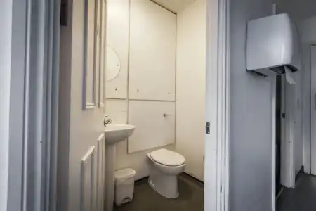 LSE Passfield Hall - Campus Accommodation - 9