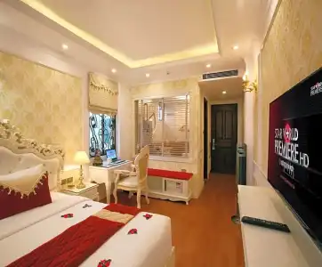 Hanoi Royal - 153