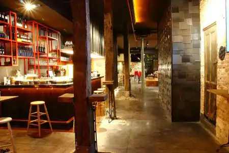 Poshtel Bilbao Premium Hostel - 22